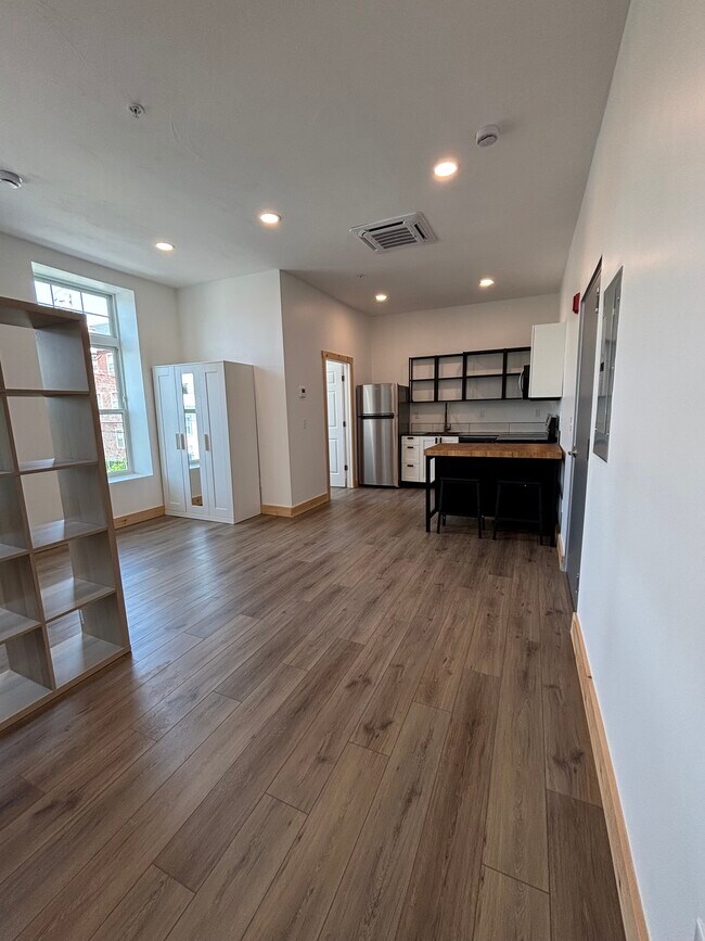 Foto del edificio - 1190 Stafford Rd