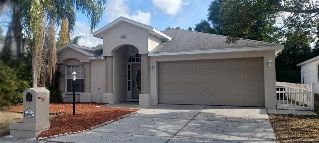 Foto principal - 10907 New Brighton Ct