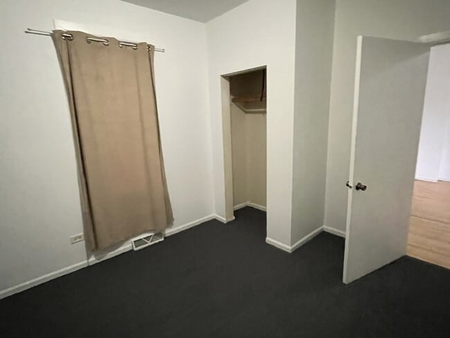 Building Photo - 13841 Forest Ave