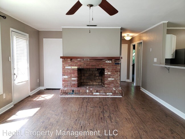 Building Photo - 2 br, 1 bath House - 7698 Lakehaven Drive