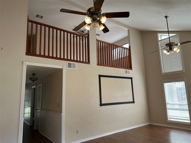 Building Photo - 33615 Dobbin-Huffsmith Rd