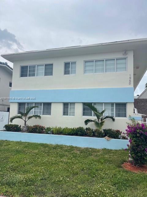 Building Photo - 1950 Biarritz Dr