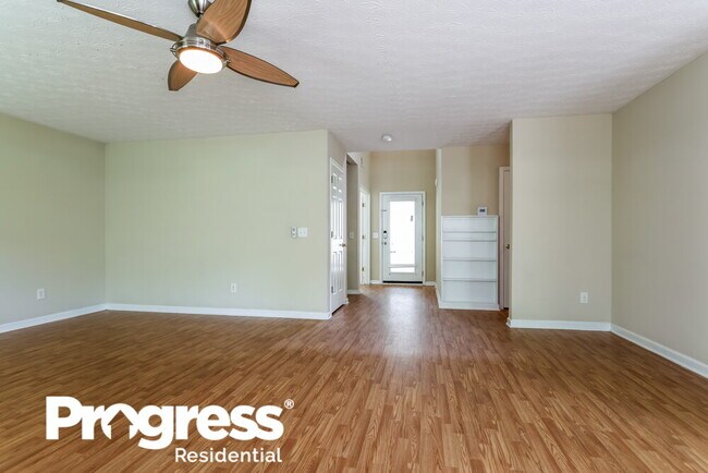 300 Kentshire Pl NW photo'