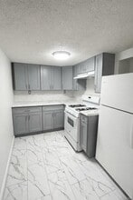 Building Photo - 278 Mile Square Rd