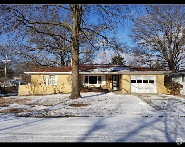 Blue Ridge Acres Apartments under 2,000 Independence, MO 1 Rentals