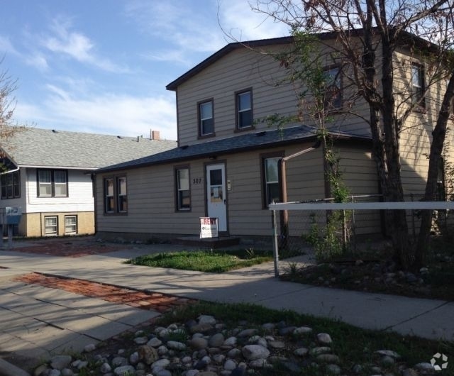 Building Photo - 307 S 28th St