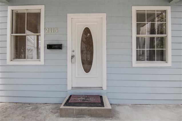 Foto del edificio - 2115 Radcliffe St