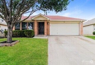 Falcon Ridge Legacy Apartments For Rent Fort Worth Tx Apartments Com