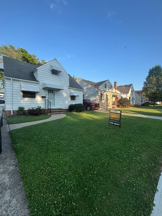 Primary Photo - 5021 E 115th St