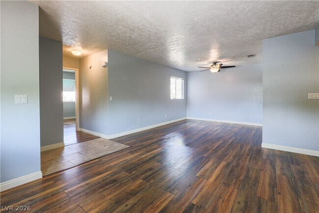 Building Photo - 6750 Del Rey Ave