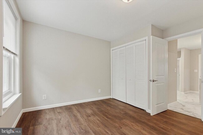 Foto del edificio - 232 Main St