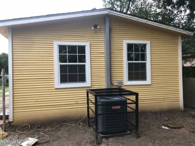 Building Photo - 3 br, 1 bath House - 4435 Canal St
