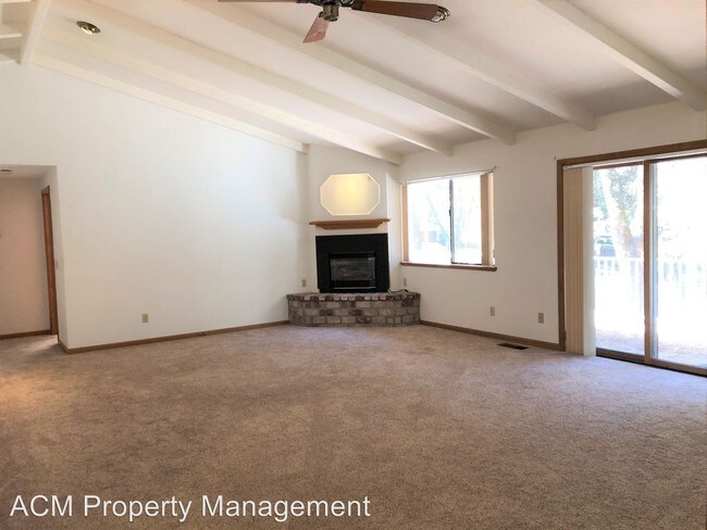 Building Photo - 3 br, 2.5 bath House - 12670 Golden Trout