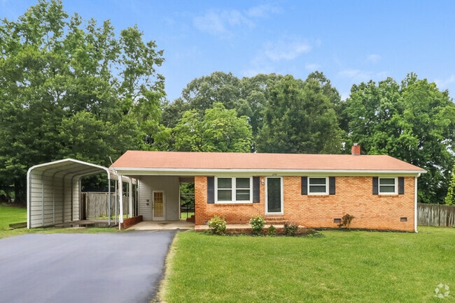 Building Photo - 2701 Lowell Bethesda Rd