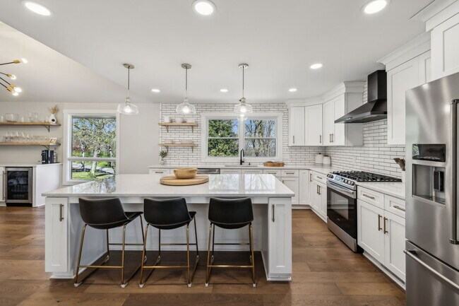 Foto del edificio - 4604 Mountainview Dr