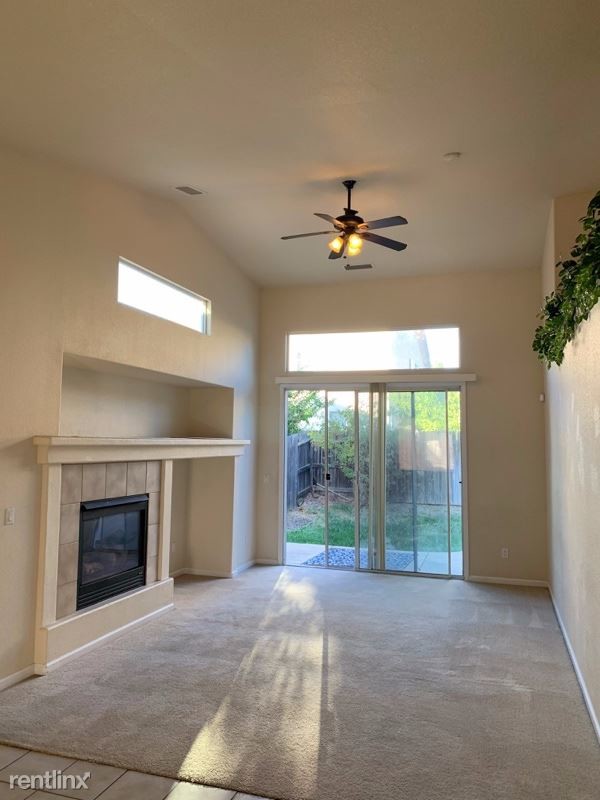 Building Photo - 4 br, 2 bath House - 3335 Hornsea Way