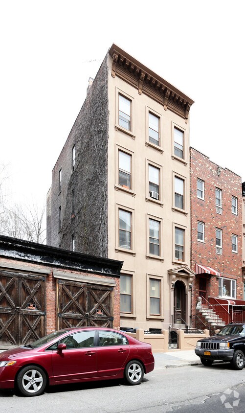 Primary Photo - 259 Sackett St