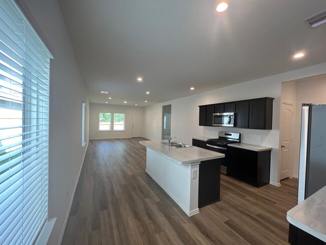 Foto del edificio - 1710 Arden Ridge Ln