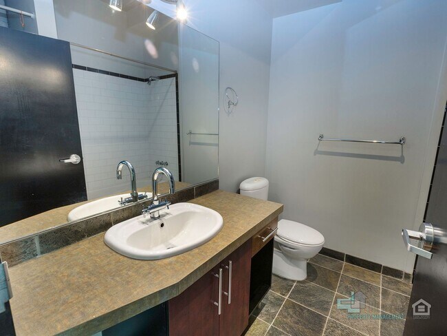 Foto del edificio - Stylish Urban Studio in the Heart of Downtown Portland