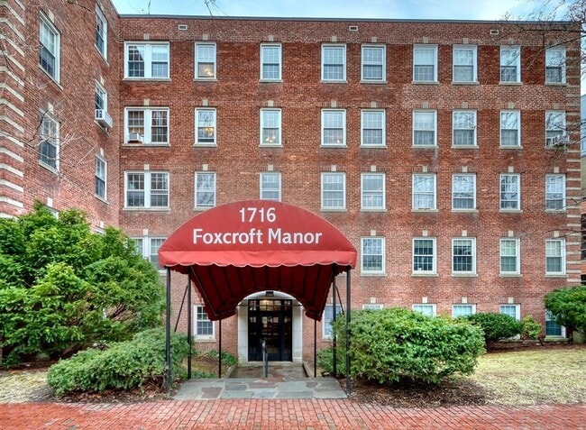 Foto del edificio - 1717 Cambridge St