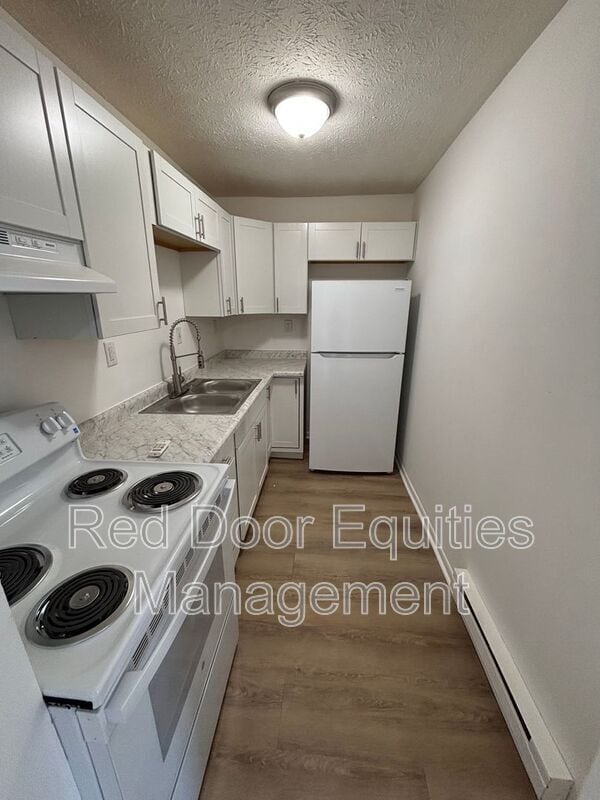 Foto del edificio - 234 Slocum Ave