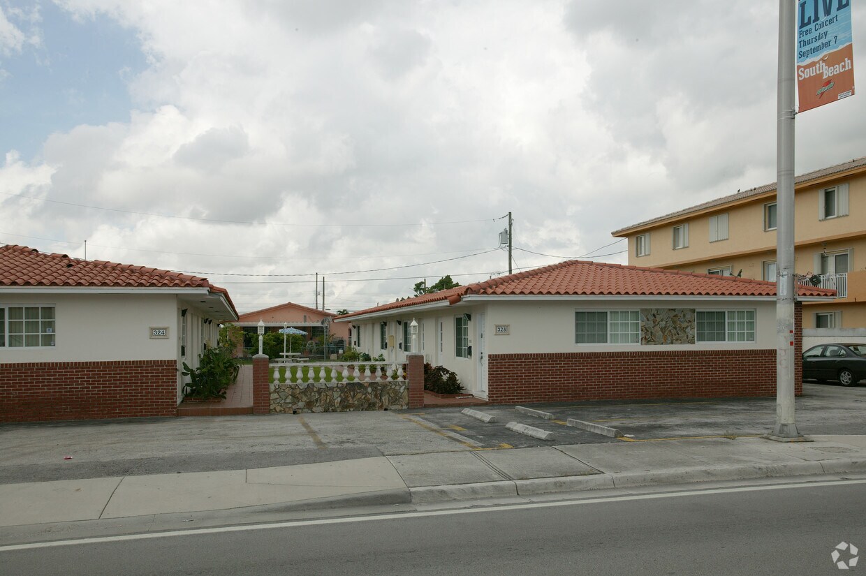 Foto del edificio - 324 NW 57th Ave