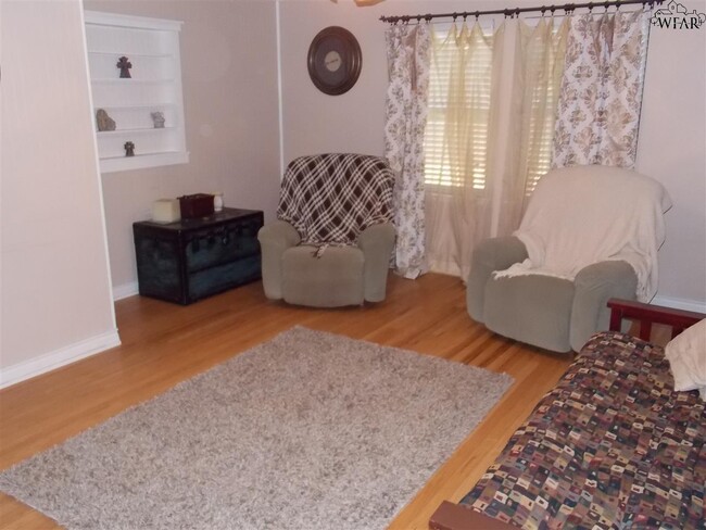 Foto del edificio - 4632 Pendleton Dr
