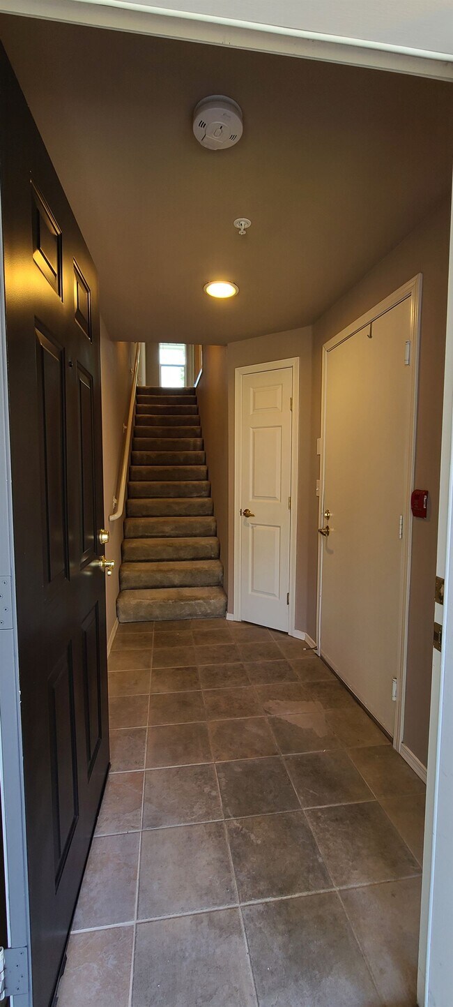 Foto del edificio - 16125 Juanita Woodinville Way NE