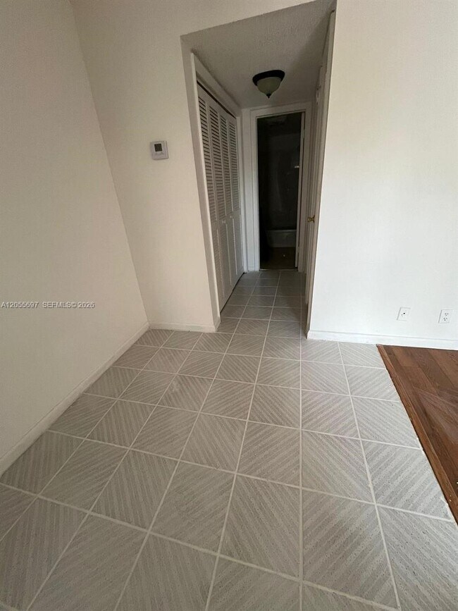 Foto del edificio - 2530 Pierce St