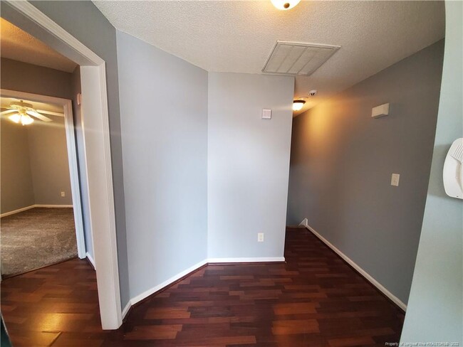 Foto del edificio - 2348 Saltwood Rd