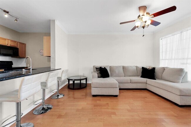 Building Photo - 5000 Culbreath Key Way