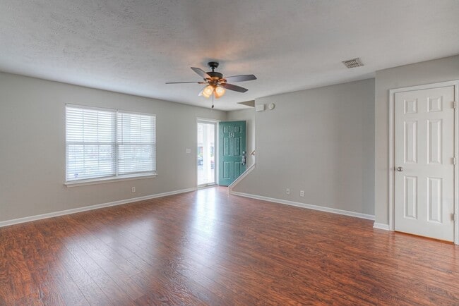 Building Photo - 151 Casbah Run