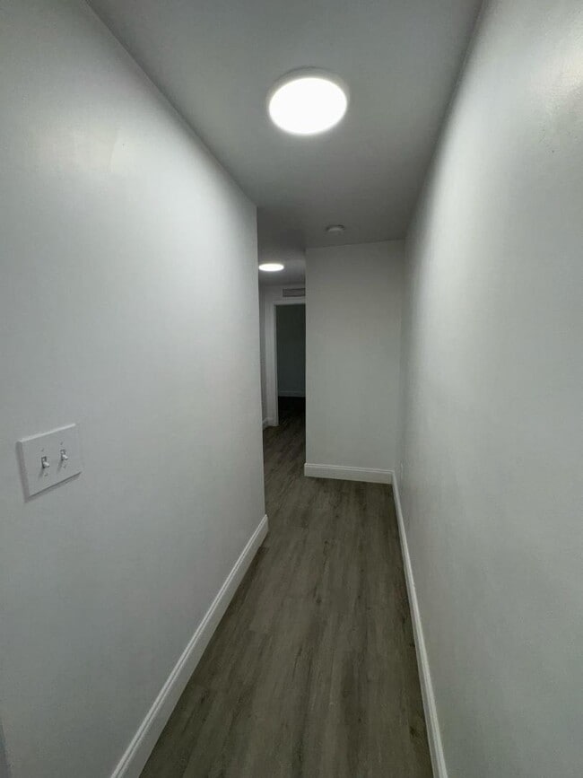 Foto del edificio - 6211 NW 7th Ave