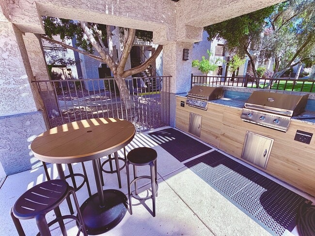 Foto del edificio - Cimarron Apartments