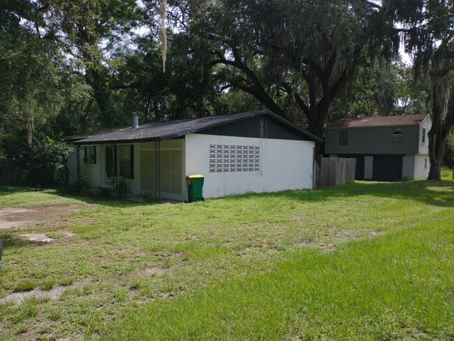 Building Photo - 503 Willard Ave