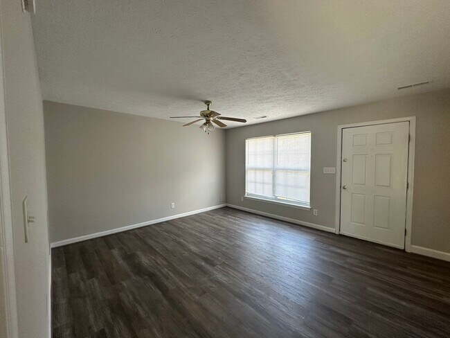 Foto del edificio - Village at Greenview townhouse in Campbell...