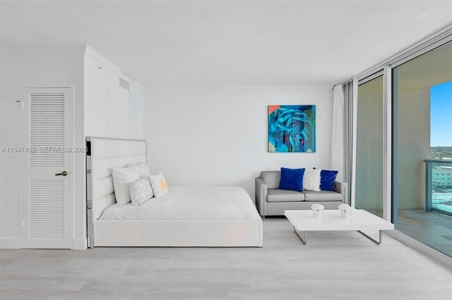 Foto del edificio - 2501 S Ocean Dr