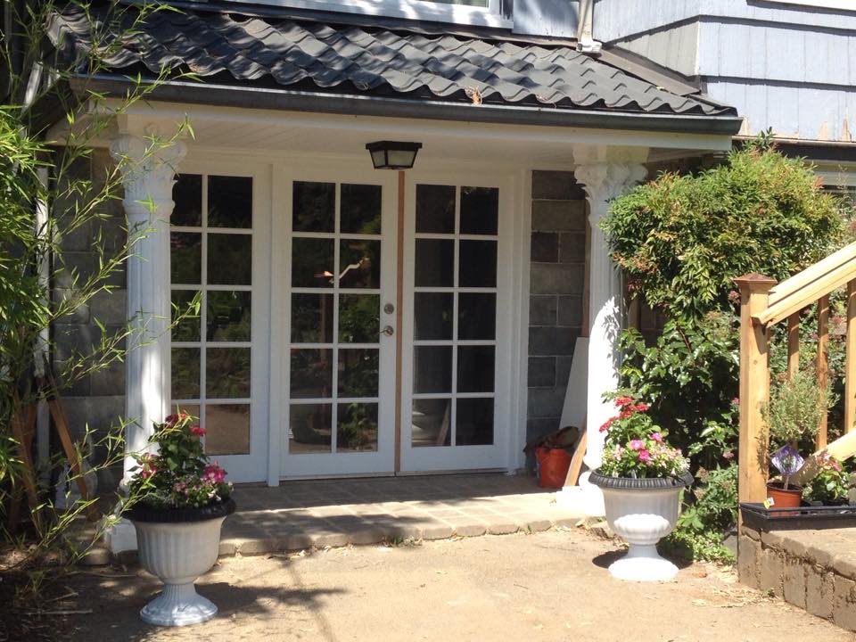 Entrance - 1385 SW Taylors Ferry Rd