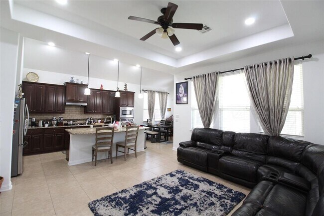 Foto del edificio - 4304 Remington Rd