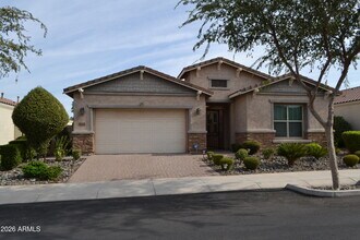 Building Photo - 9644 Thatcher Ave