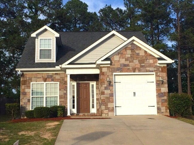 Building Photo - 913 Cabot Cove