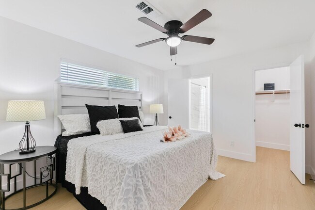 Foto del edificio - 4130 Bethel Blvd