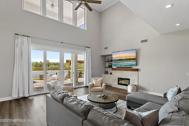 Building Photo - 4516 Coquina Dr