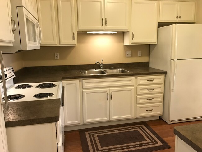 Foto del edificio - 217 Summit Ridge Dr
