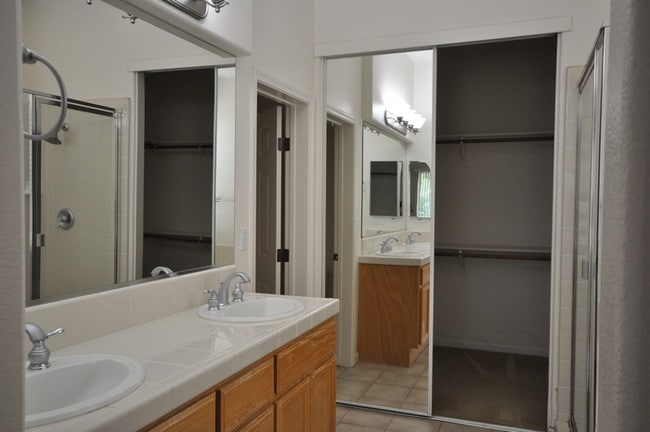 Building Photo - 8027 Marigola Dr