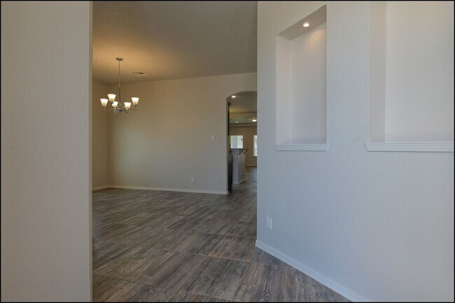 Building Photo - Coming Soon!