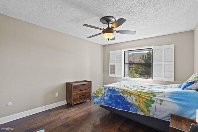 Foto del edificio - 4800 N Stanton St