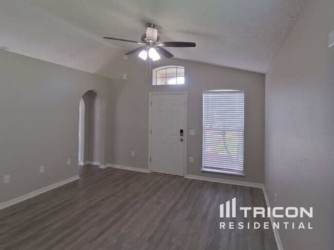 Foto del edificio - 6406 Tabogi Trail