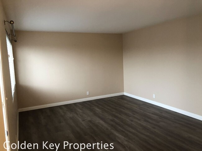 Building Photo - Lovely unit in Costa Serena