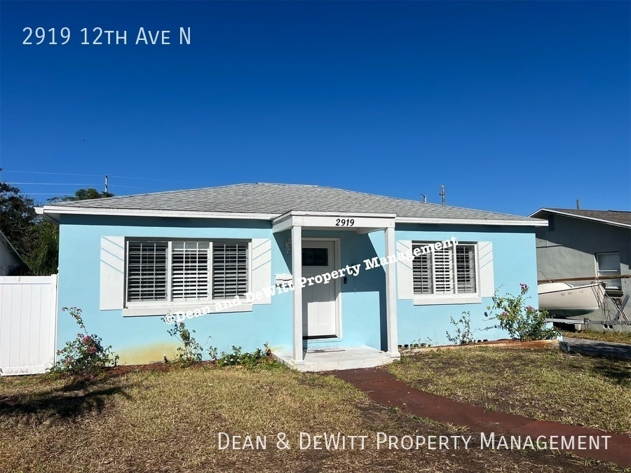 Foto principal - 2919 12th Ave N